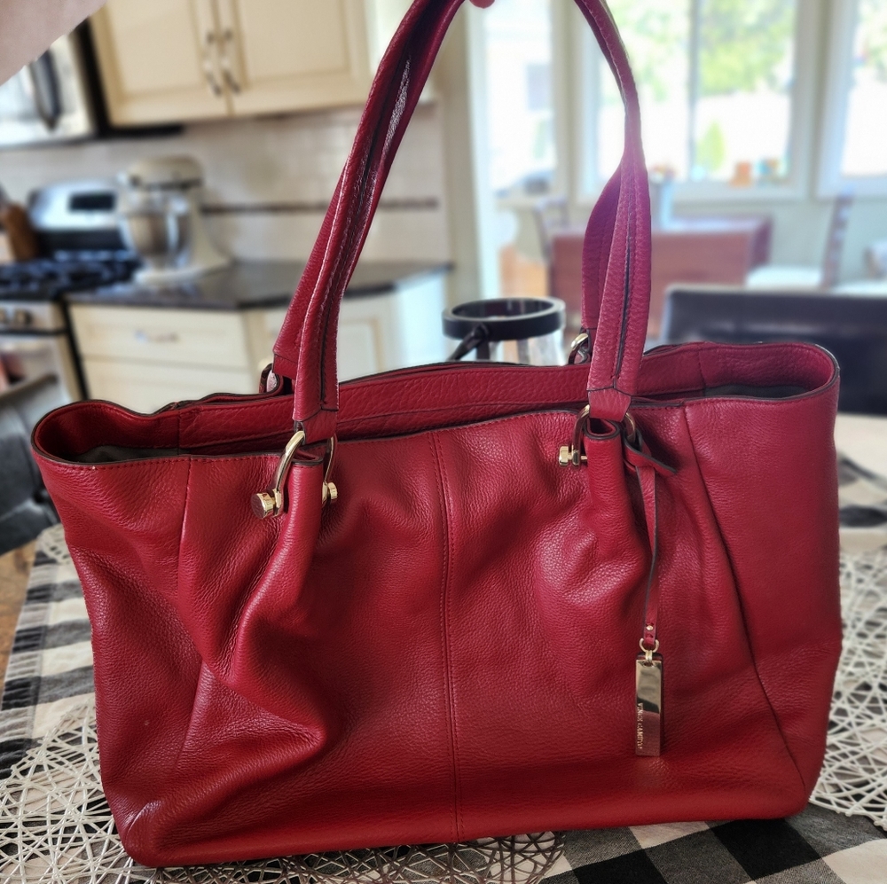 Vince Camuto Helen Tote Pepperberry Red